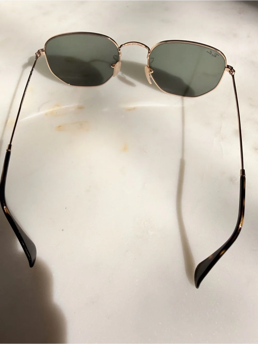 Ray-Ban Women's Gold Frame Sunglasses with Green Lenses - Hex Oval